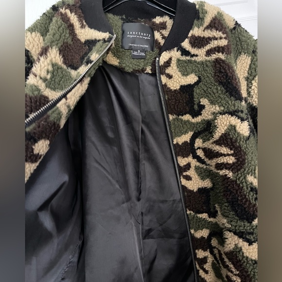 Sanctuary Camo Sherpa bomber jacket - Picture 4 of 9